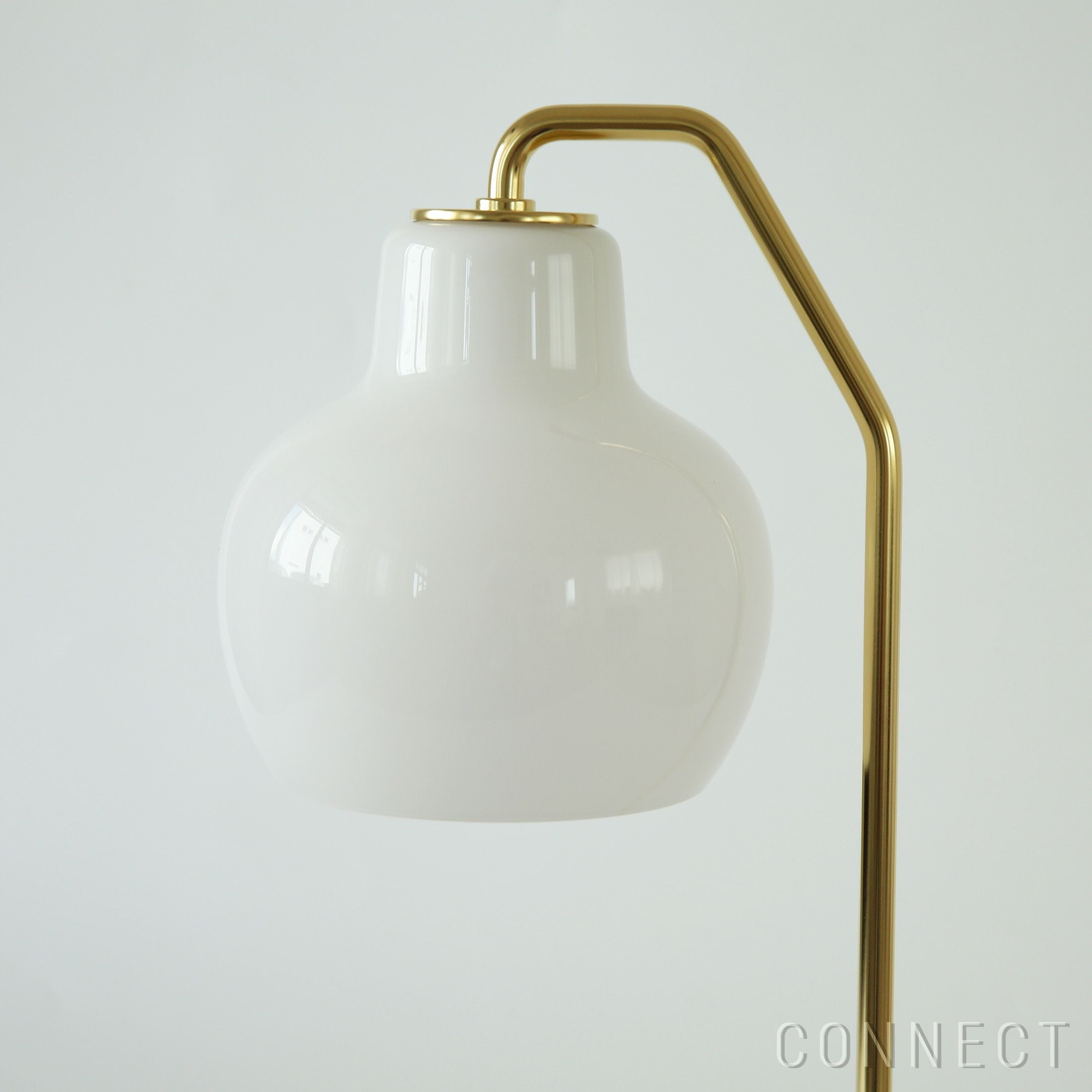 Louis Poulsen（ルイスポールセン） / VL Ring Crown Table Lamp（VL