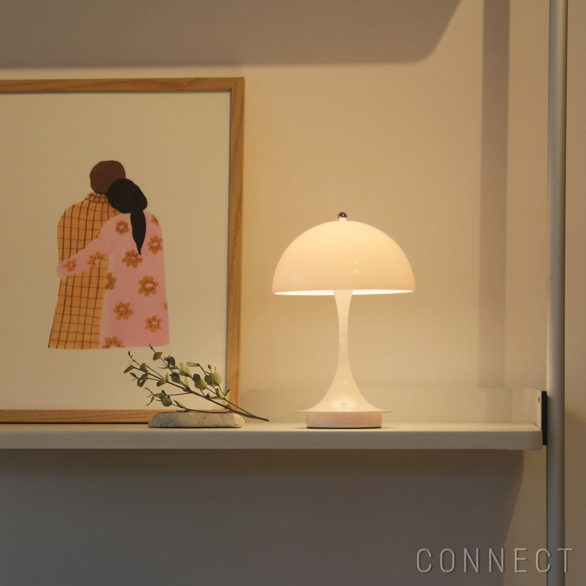 Louis Poulsen（ルイスポールセン） / Panthella 160 Portable V3（パンテラ 160 ポータブル） / オパール / 全2色 / テーブルランプ