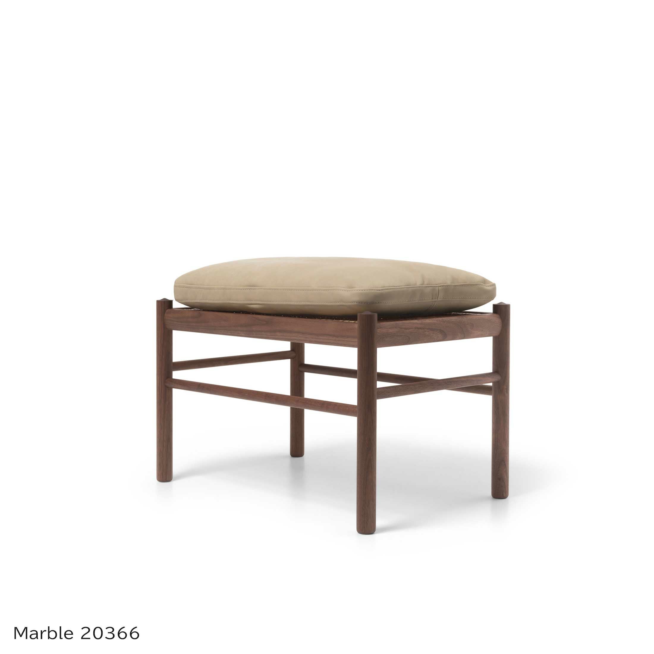 OW149Fコロニアルフットスツール CARL HANSEN & SON 北欧家具北欧