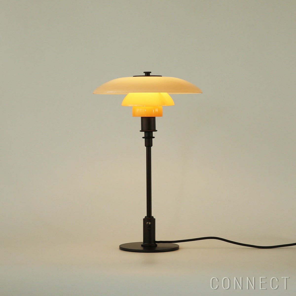 Louis Poulsen（ルイスポールセン） / PH 3/2 Dusty Terracotta Table Lamp（ダスティー・テラコッタ テーブルランプ） / テーブルランプ