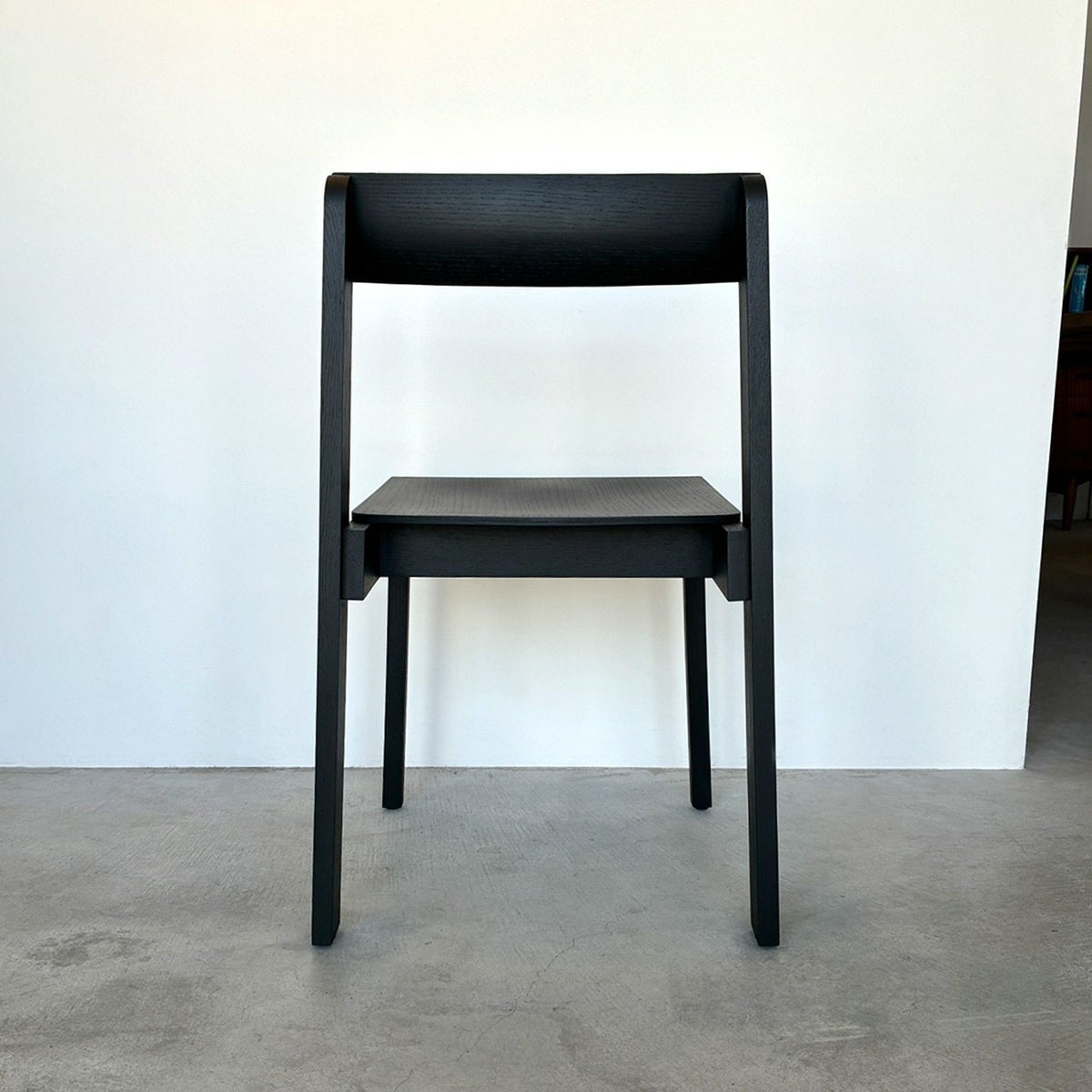 【アウトレット】FORM & REFINE（フォーム&リファイン） / Blueprint Chair（ブループリントチェア） / Black Stained Oak（オーク ブラックステイン仕上げ） / チェア