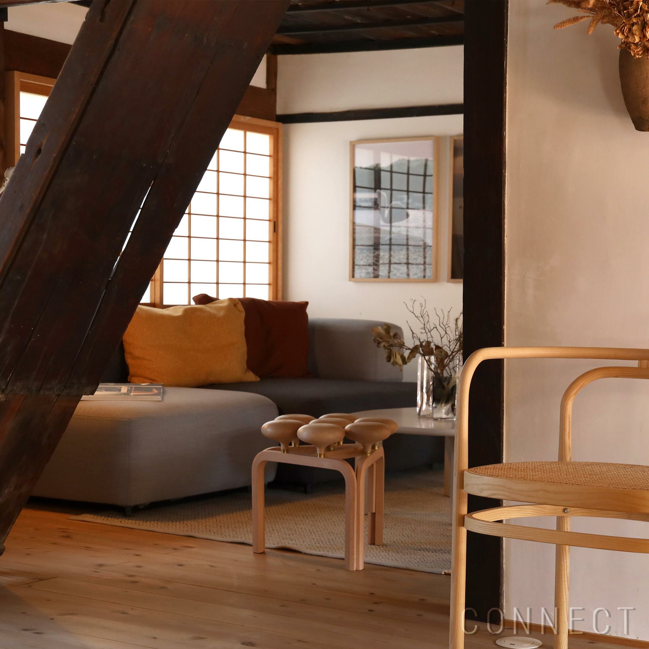 FRITZ HANSEN（フリッツ・ハンセン） / UTZON STOOL（ウツソンスツール