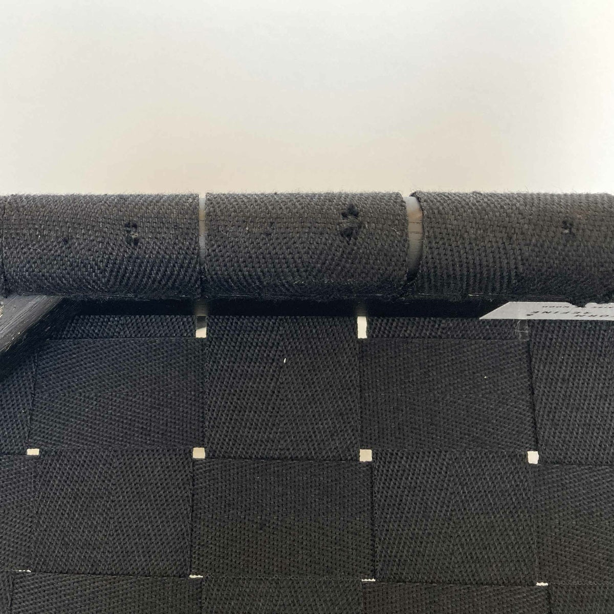 【アウトレット】FORM & REFINE（フォーム&リファイン） / Motif Armchair（モチーフ アームチェア） / Black Stained Oak（オーク ブラックステイン仕上げ） / チェア / No.1