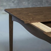 HOUSE OF FINN JUHL（ハウス・オブ・フィンユール） / BOVIRKE TABLE W/EXTENSHION（ボビルケテーブル） / ウォルナット材・オイル仕上げ / 伸長式