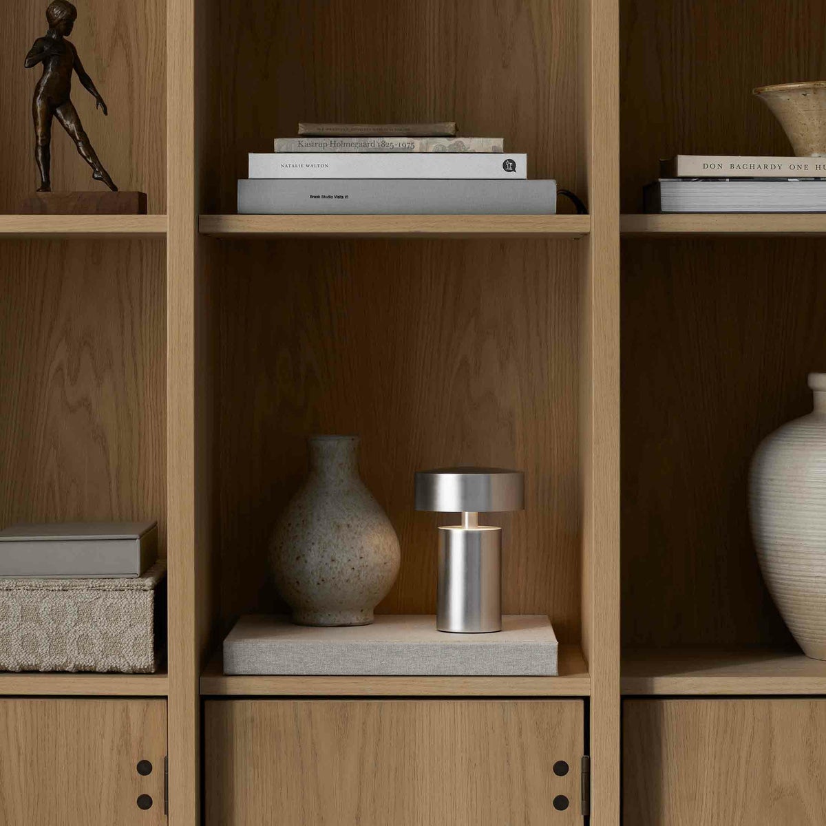 Audo Copenhagen（オドー・コペンハーゲン） / COLUMN PORTABLE LAMP（コラムポータブルランプ） / 全2色 / Table Lamp《レビュー特典付》