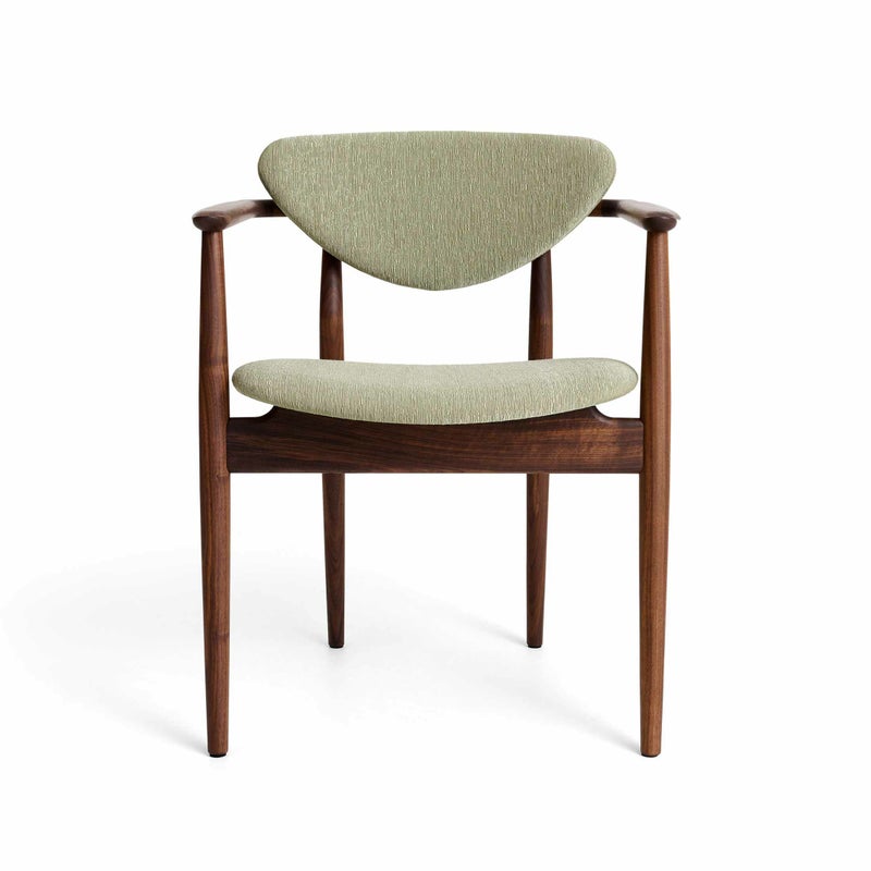 HOUSE OF FINN JUHL（ハウス・オブ・フィンユール） / 109 CHAIR / ウォルナット材・オイル仕上げ / SAHCO（サコ）Beda 970 / アームチェア