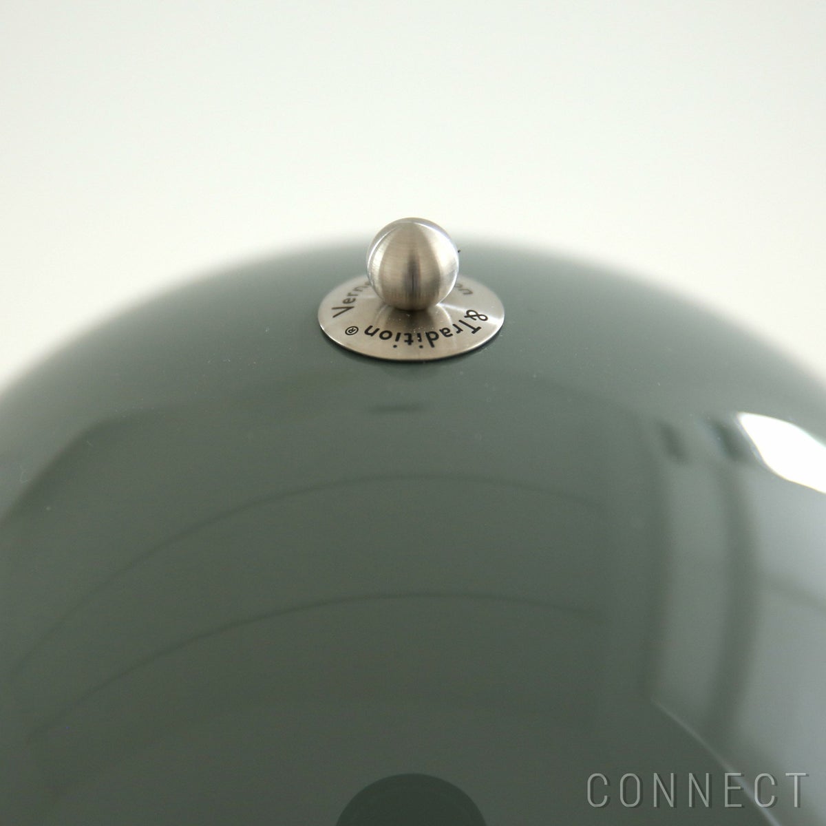 &Tradition（アンドトラディション） / Flowerpot Portable VP9 MG（フラワーポット ポータブル VP9 MG） / 全9色 / テーブルランプ