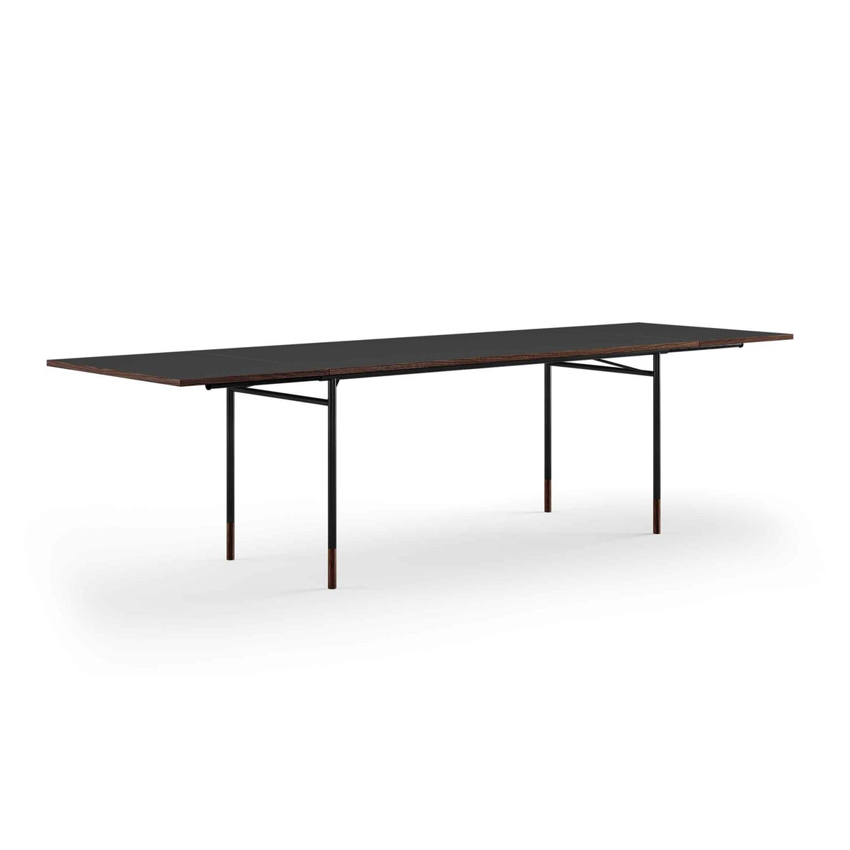 HOUSE OF FINN JUHL（ハウス・オブ・フィンユール） / NYHAVN DINING TABLE（ニューハウンダイニングテーブル） / ウォルナット材・オイル仕上げ・ブラックリノリウム天板