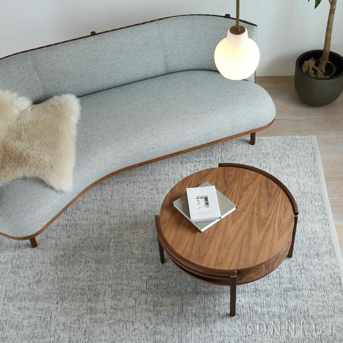 CARL HANSEN & SON（カール・ハンセン＆サン） / RF1905 SIDEWAYS COFFEE TABLE（サイドウェイ・コーヒーテーブル） / ウォルナット材・ラミネート天板ブラック / サイドテーブル