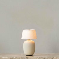 【ジャパンディセット】Audo Copenhagen（オドー・コペンハーゲン） / ANDROGYNE SIDE TABLE（アンドロジーン サイドテーブル）Φ50 / KUNIS BRECCIA STONE / 大理石 / ナチュラルオークベース+ TORSO PORTABLE LAMP （トルソー ポータブル ランプ） / 全3色 / テーブルランプ