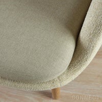 FRITZ HANSEN（フリッツ・ハンセン） / FRI（フリチェア） / ウッドベース / Sunniva（スニバ）233 ライトベージュ×Moss（モス）0019 / ラウンジチェア