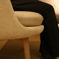 FRITZ HANSEN（フリッツ・ハンセン） / FRI（フリチェア） / ウッドベース / Sunniva（スニバ）233 ライトベージュ×Moss（モス）0019 / ラウンジチェア