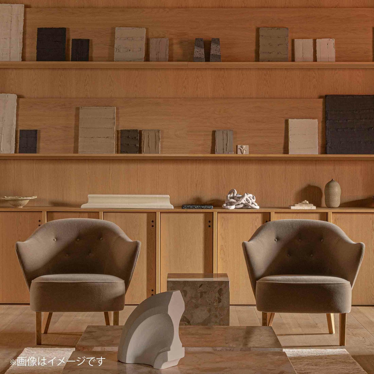 Audo Copenhagen（オドー・コペンハーゲン） / PLINTH CUBIC（プリンス キュービック） / 大理石 / テーブル