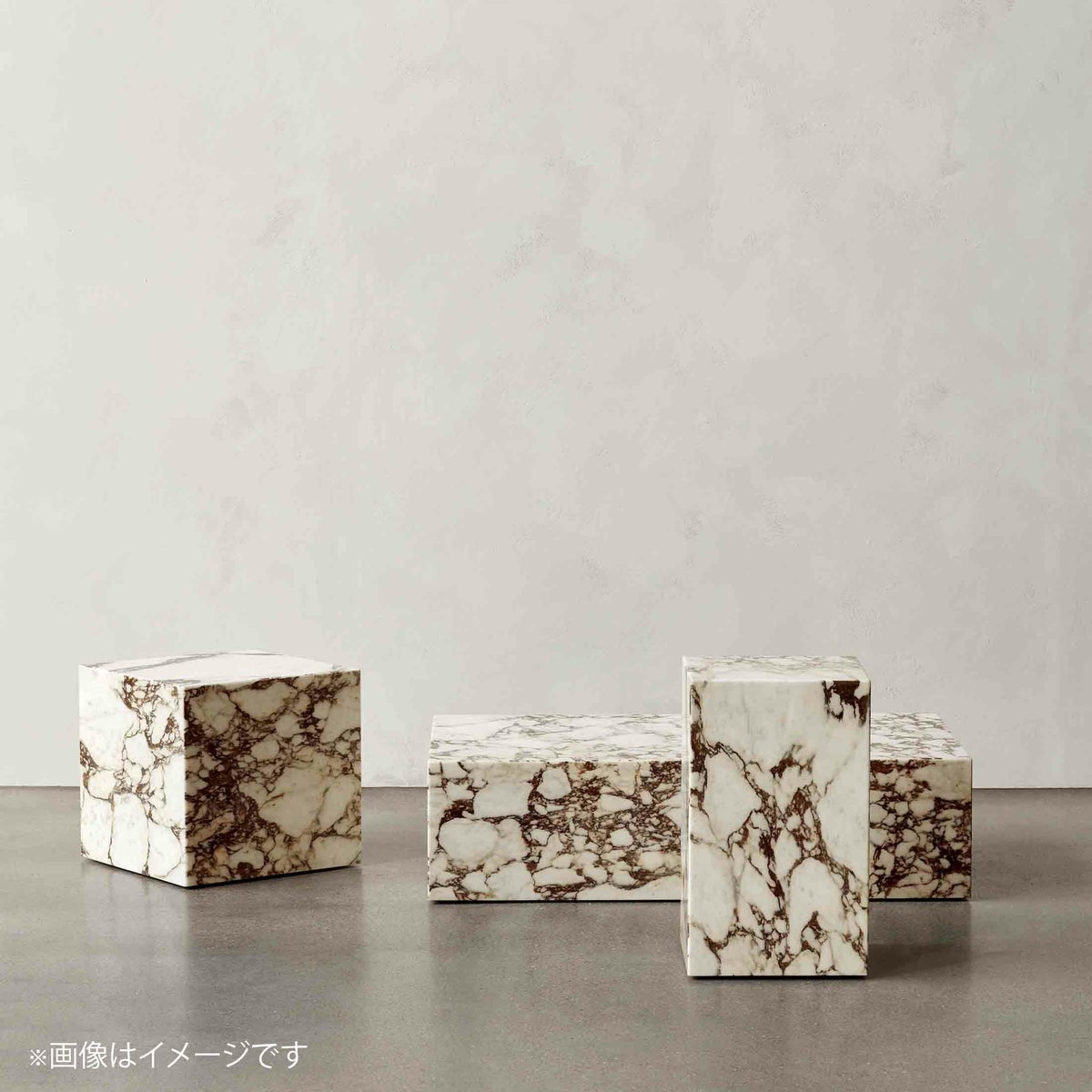 Audo Copenhagen（オドー・コペンハーゲン） / PLINTH CUBIC（プリンス キュービック） / 大理石 / テーブル