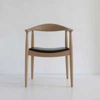 PP Mobler（PPモブラー） / PP503 The Chair（ザ チェア） / オーク材・ソープ仕上げ / スタンダードレザー（Black）