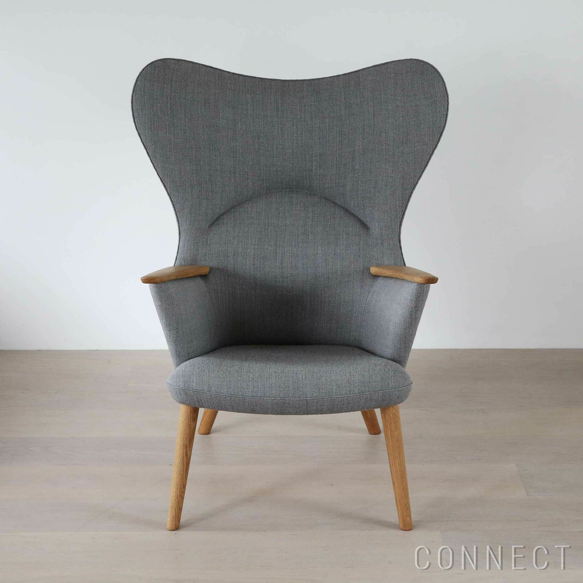 【ウェグナー展対象】CARL HANSEN & SON（カール・ハンセン＆サン） / CH78 ラウンジチェア（復刻ママベア） / オーク材・オイル仕上げ・Fiord 151 / CU CH78 専用ネックピロー（Sif 95）