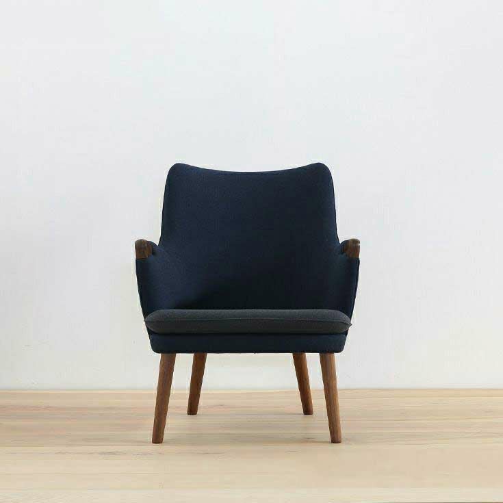 【ウェグナー展対象】CARL HANSEN & SON （カール・ハンセン＆サン） CH71 / 復刻ミニベアチェア / ウォルナット材・オイル仕上げ / イージーチェア / Canvas 794