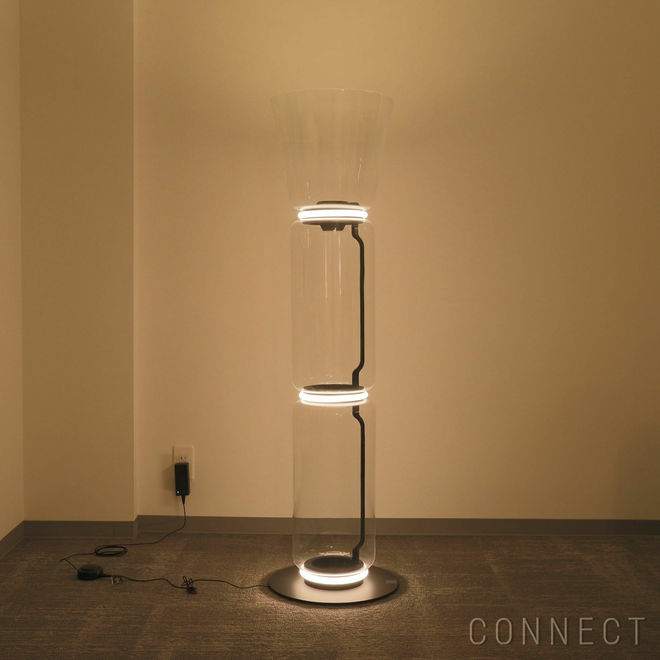 FLOS（フロス） フロアランプ 照明｜北欧インテリア 正規販売店 CONNECT