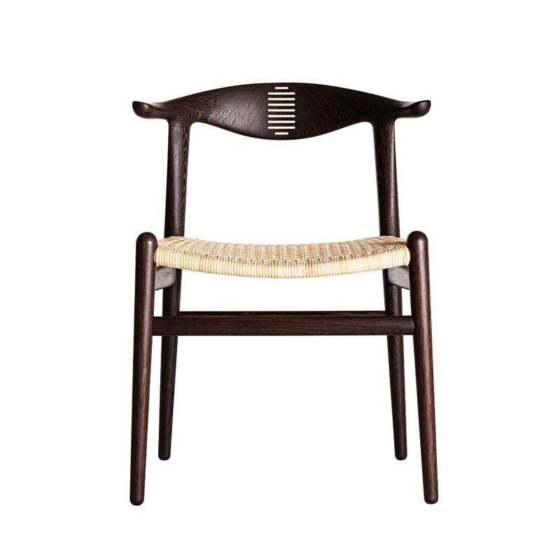 PP Mobler（PPモブラー） / PP505 Cow Horn Chair（カウホーンチェア） / ウェンジ材・クリアオイル仕上げ / Cane seat（籐張り） / 真鍮プレート付