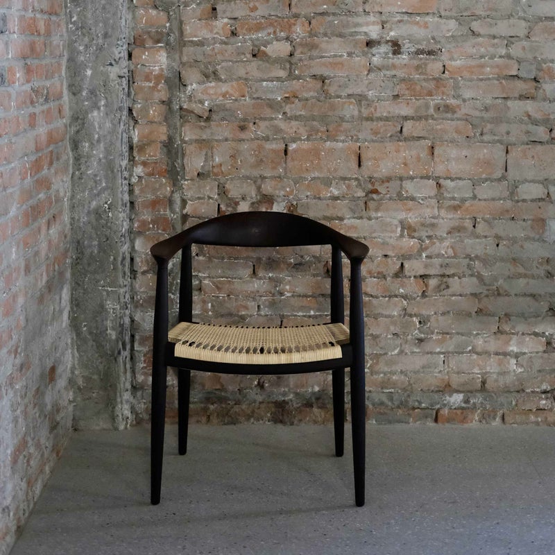 PP Mobler（PPモブラー） / PP501 Round Chair（ラウンドチェア） / The Chair（ザ チェア） / ウェンジ材・クリアオイル仕上げ /Cane seat（籐張り） / 真鍮プレート付