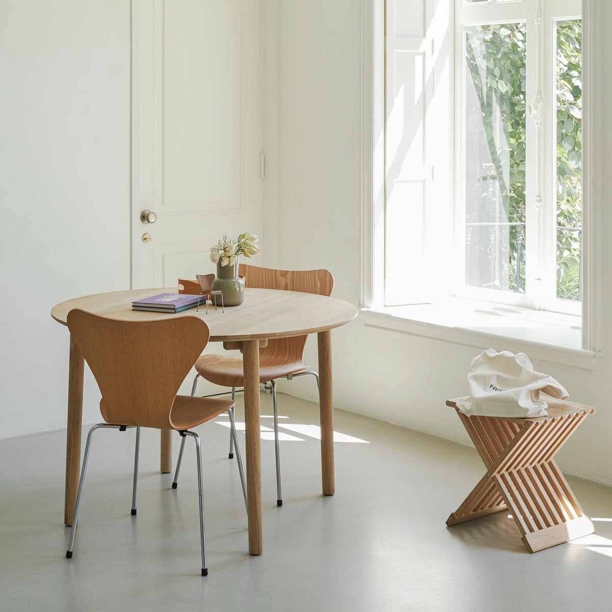FRITZ HANSEN（フリッツ・ハンセン） / SKAGERAK（スカゲラック） / Fionia Stool（フィオニア スツール） / オーク材