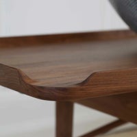 HOUSE OF FINN JUHL（ハウス・オブ・フィンユール） / COCKTAIL BENCH（カクテルベンチ） / ウォルナット材・オイル仕上げ / ベンチ