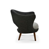 HOUSE OF FINN JUHL（ハウス・オブ・フィンユール） / WILLADSEN CHAIR（ウィラドセンチェア） / ウォルナット材・オイル仕上げ / Hallingdal 180・130（ハリンダル） / ラウンジチェア