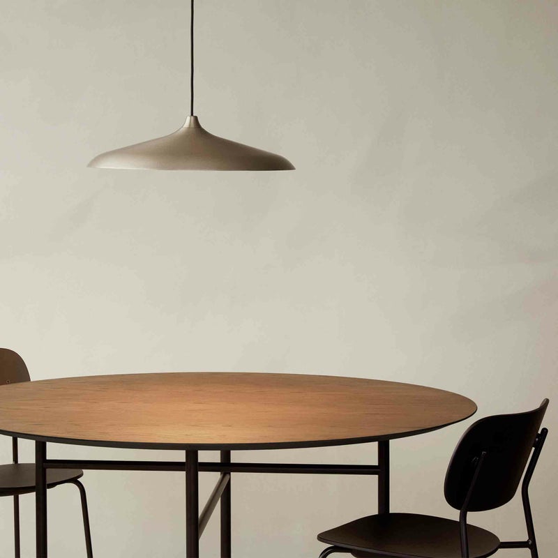 Audo Copenhagen（オドー・コペンハーゲン） /SNAREGADE DINING TABLEΦ120（スネアゲイド ダイニングテーブル） / ダークステインドオーク / テーブル