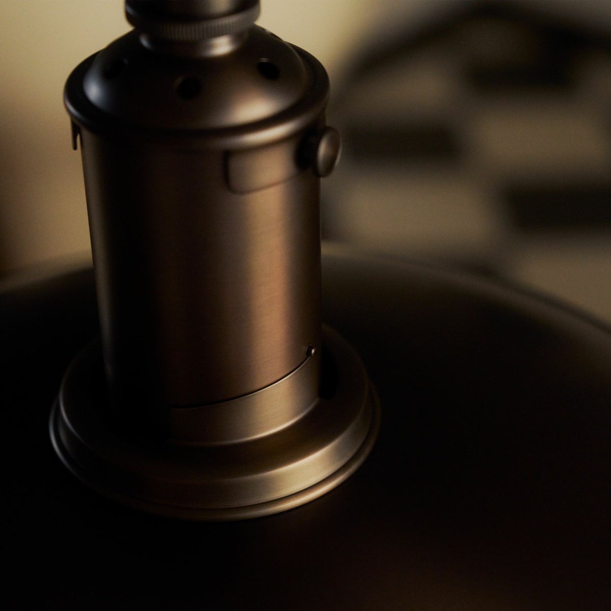 Louis Poulsen（ルイスポールセン） / PH 3/3 Aged Brass Opal Pendant（エイジド・ブラス オパール ペンダント） / ペンダントライト