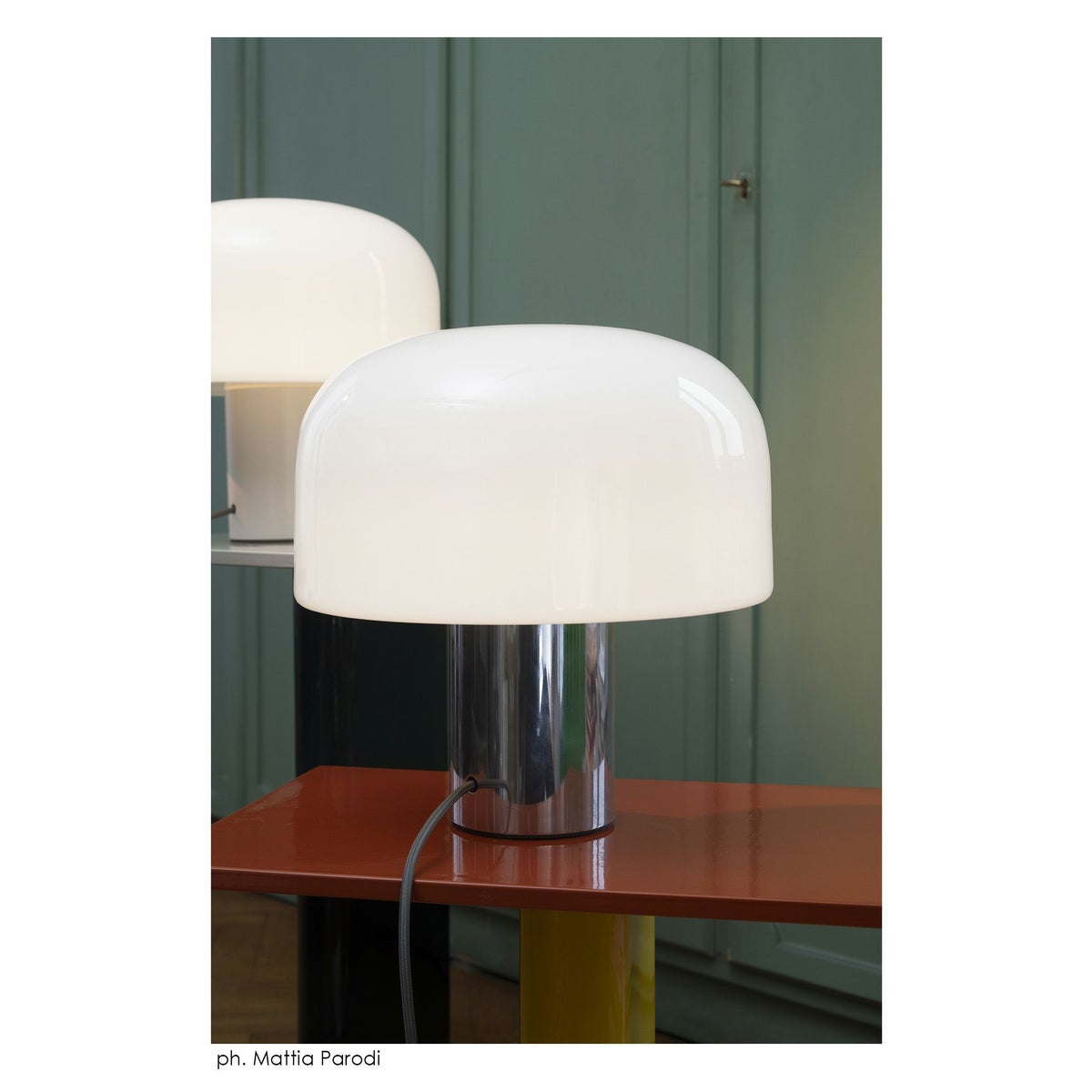 FLOS（フロス） / BELLHOP GLASS T（ベルホップ ガラス） / 全3色 / テーブルランプ