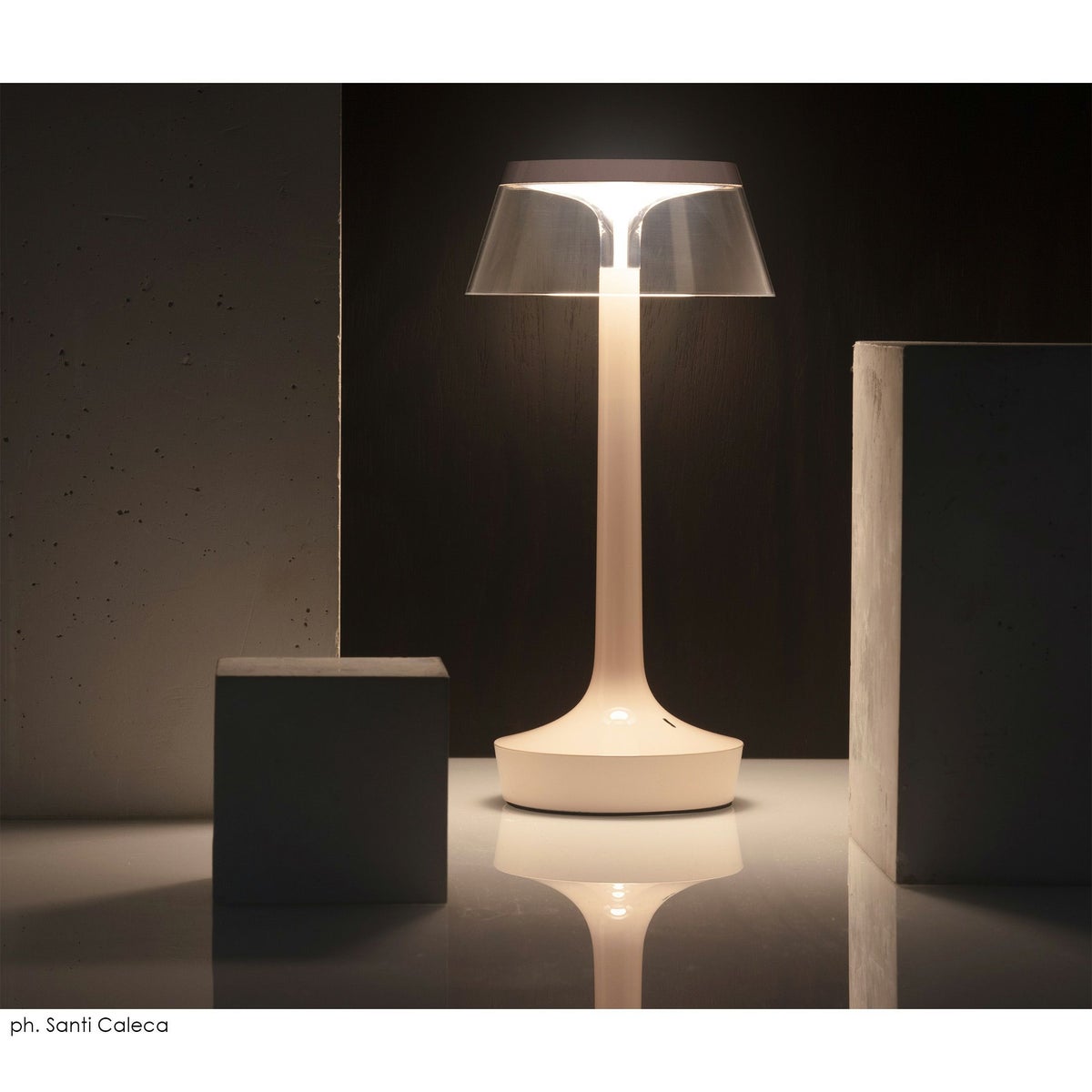 FLOS（フロス） / BON JOUR UNPLUGGED（ボンジュール アンプラグド） / 全5色 / テーブルランプ