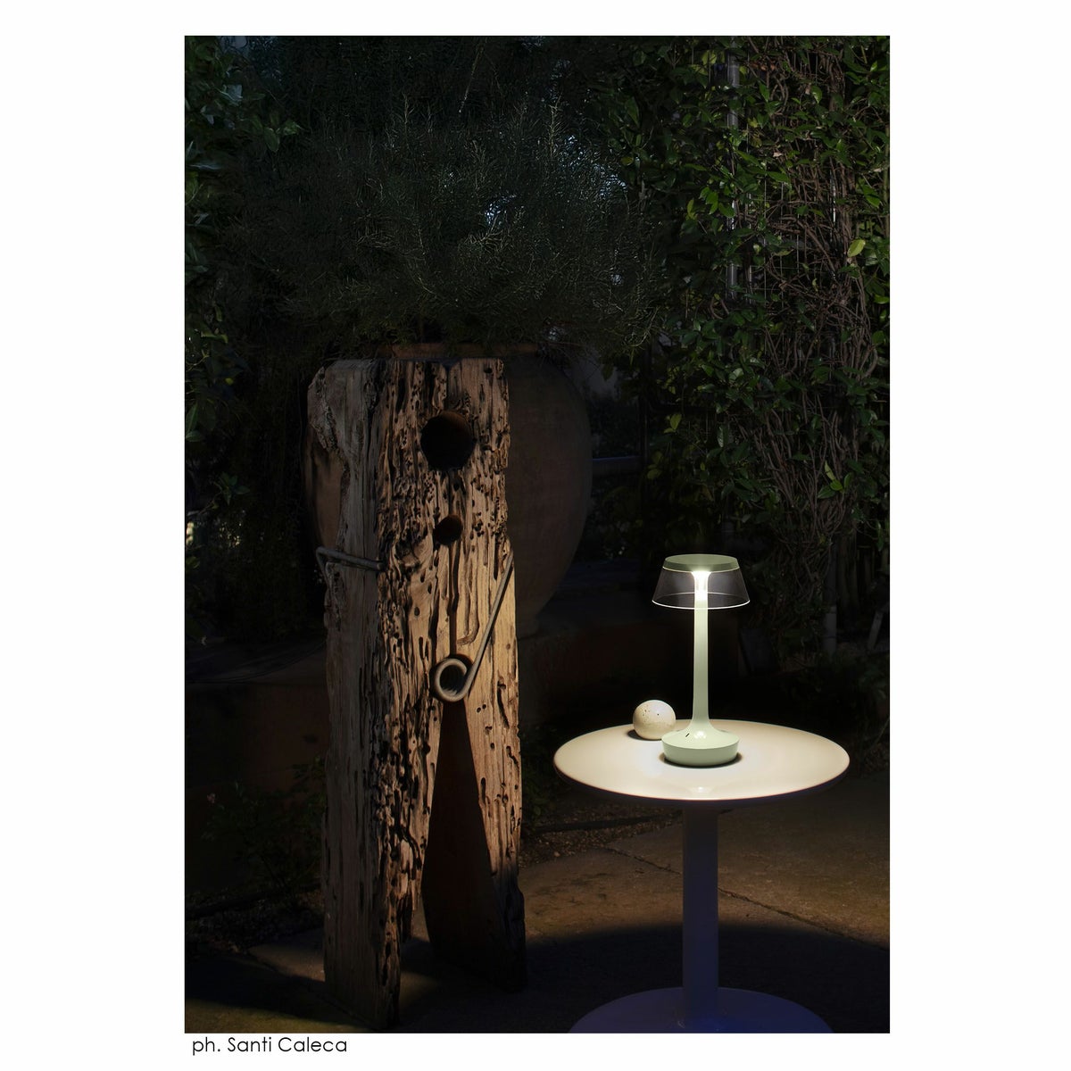 FLOS（フロス） / BON JOUR UNPLUGGED（ボンジュール アンプラグド） / 全5色 / テーブルランプ