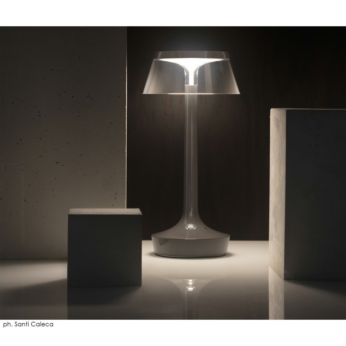 FLOS（フロス） / BON JOUR UNPLUGGED（ボンジュール アンプラグド） / 全5色 / テーブルランプ