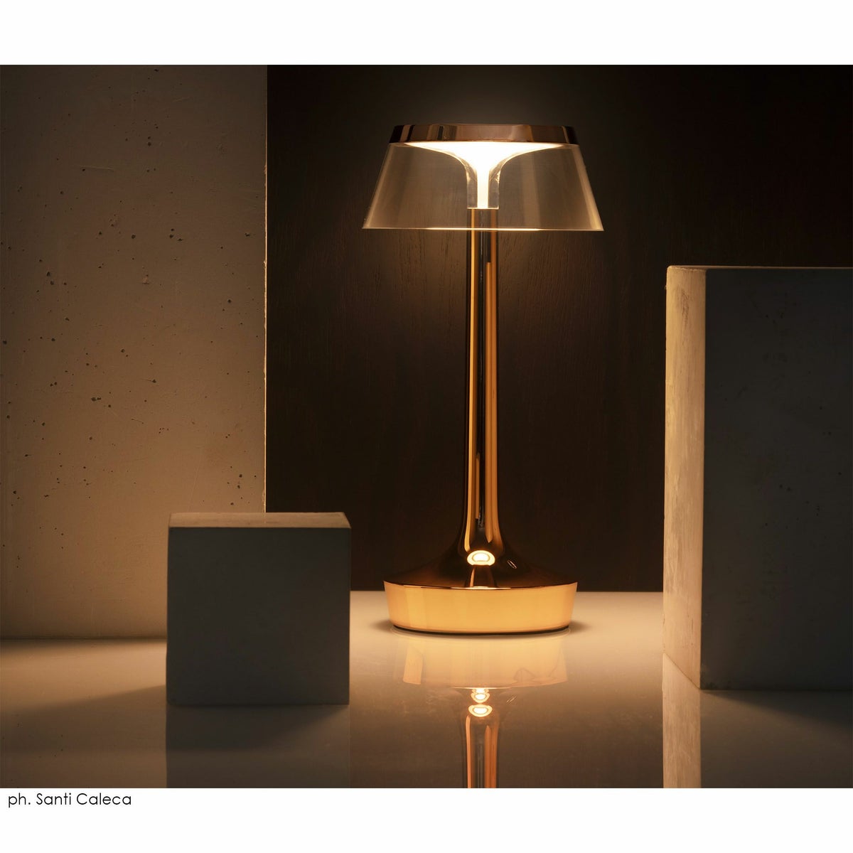 FLOS（フロス） / BON JOUR UNPLUGGED（ボンジュール アンプラグド） / 全3色 / テーブルランプ