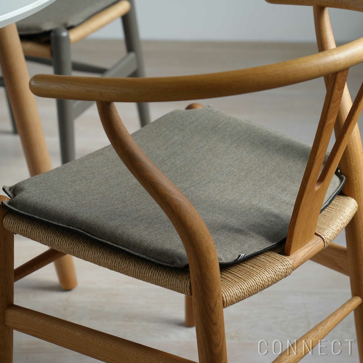 MELLEM（メレム） / Kvadrat（クヴァドラ） / Yチェアシートクッション / Technicolour（テクニカラー） / クッション