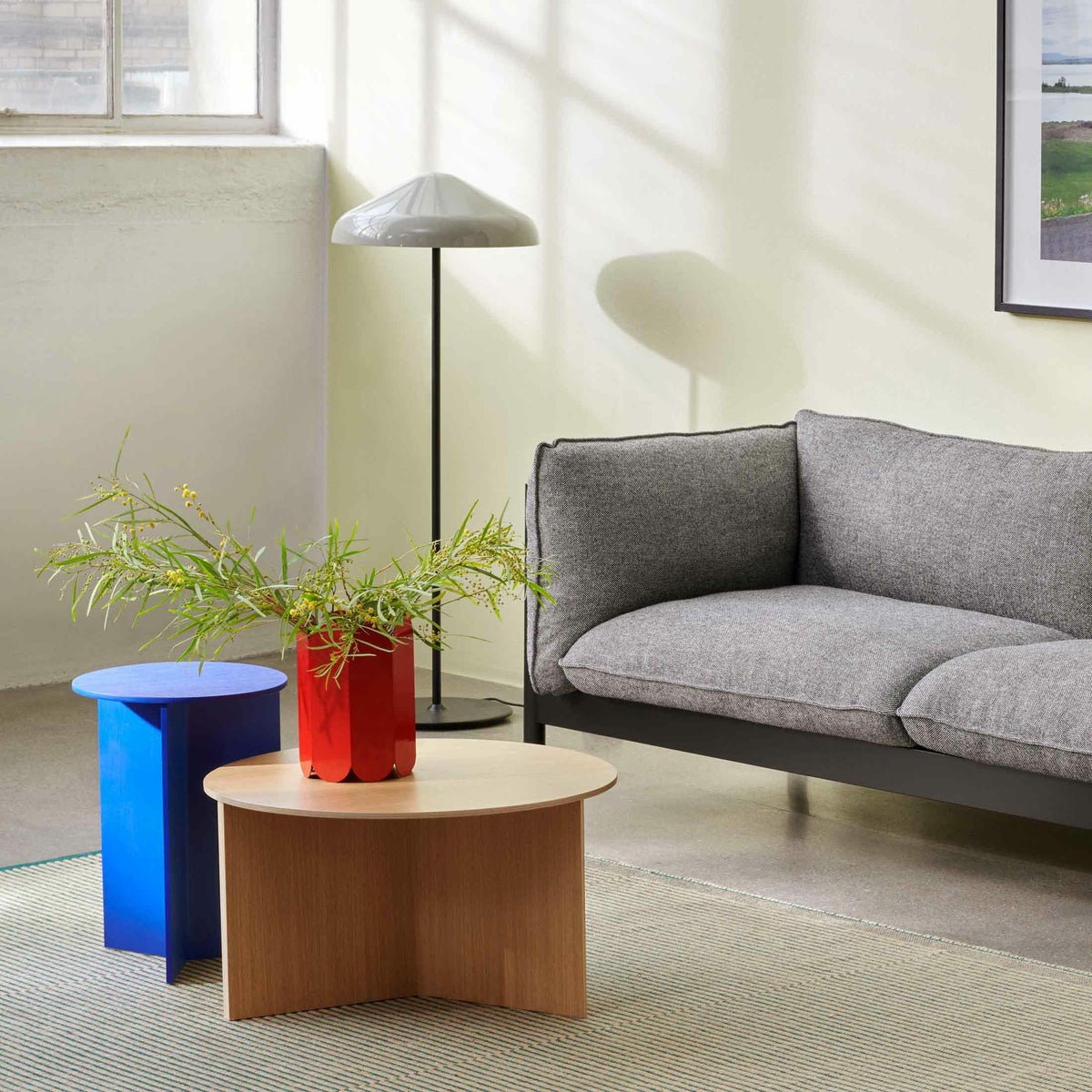 HAY（ヘイ） / SLIT TABLE（スリットテーブル） / WOOD XL / Φ65×H35.5cm / 全2色 / コーヒーテーブル