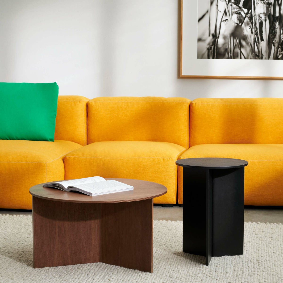 HAY（ヘイ） / SLIT TABLE（スリットテーブル） / WOOD XL / Φ65×H35.5cm / ウォルナット / コーヒーテーブル