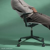 Vitra（ヴィトラ） / Mynt（ミント） / プラスチック / 4スターベース / 全2色 / デスクチェア