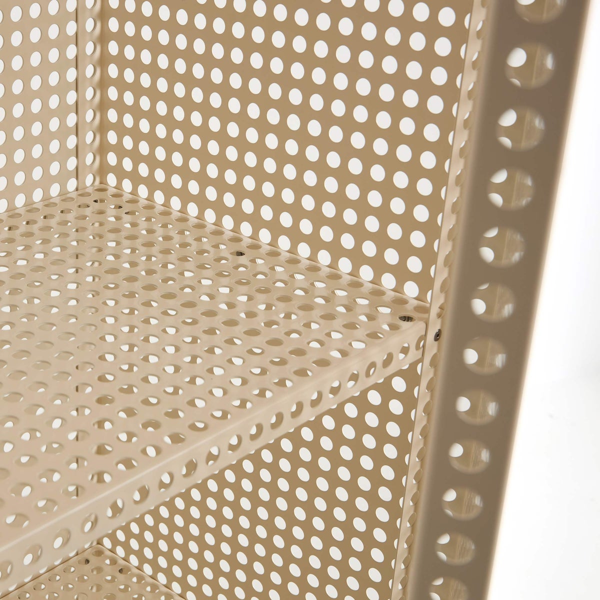 HAY（ヘイ） / PERFORATED CABINET FLOOR（パーフォレイテッド キャビネット フロア） / Lサイズ / 全2色 / キャビネット