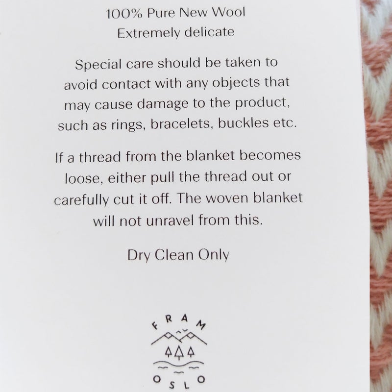 【アウトレット】norwegianicons（ノルウェジアンアイコンズ） / Bunad Blanket Fram Oslo（ブーナッドブランケットフラムオスロ） / Pink / 200×130cm