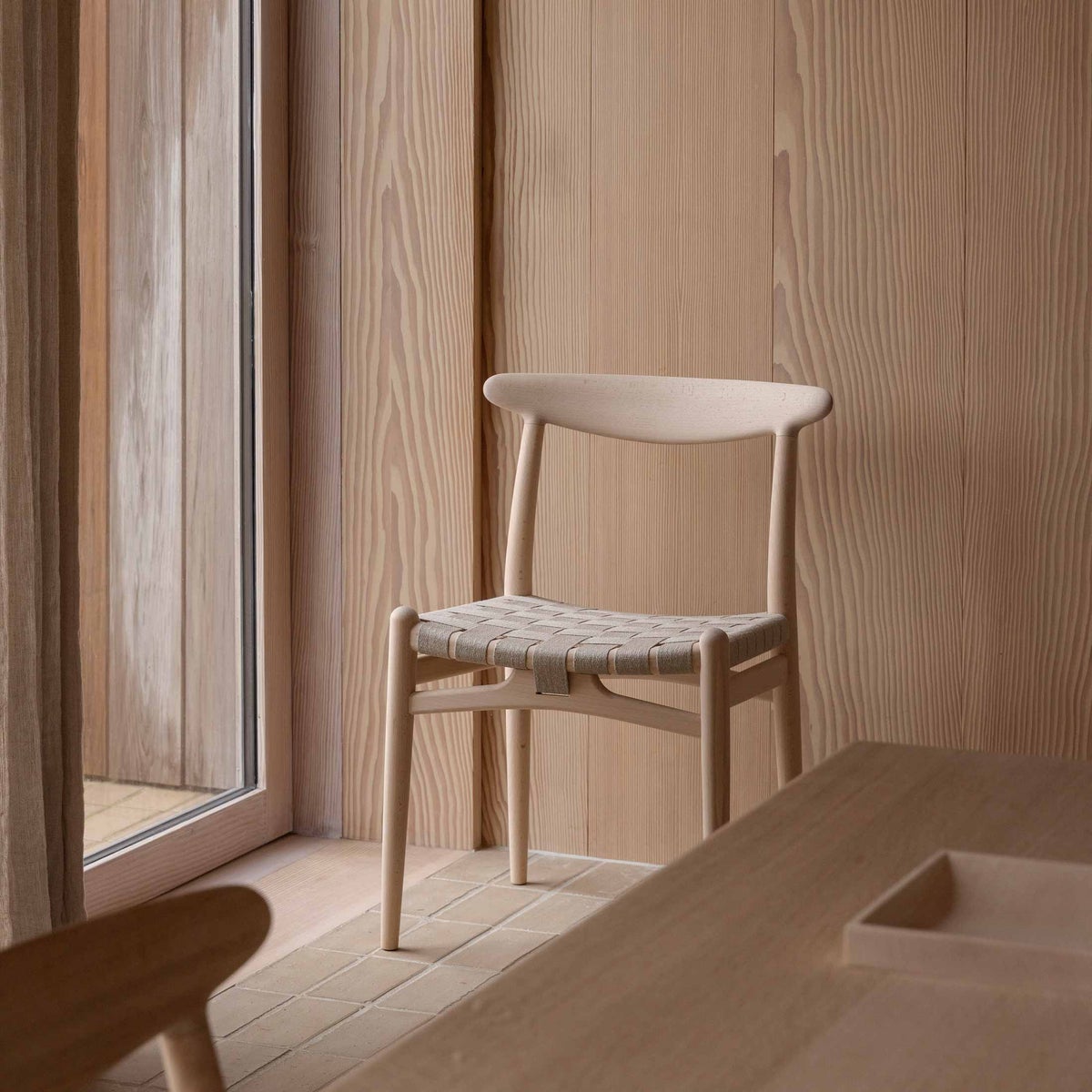 PP Mobler（PPモブラー） / PP101 チェア / ビーチ材・ソープ仕上げ / リネンウェビング