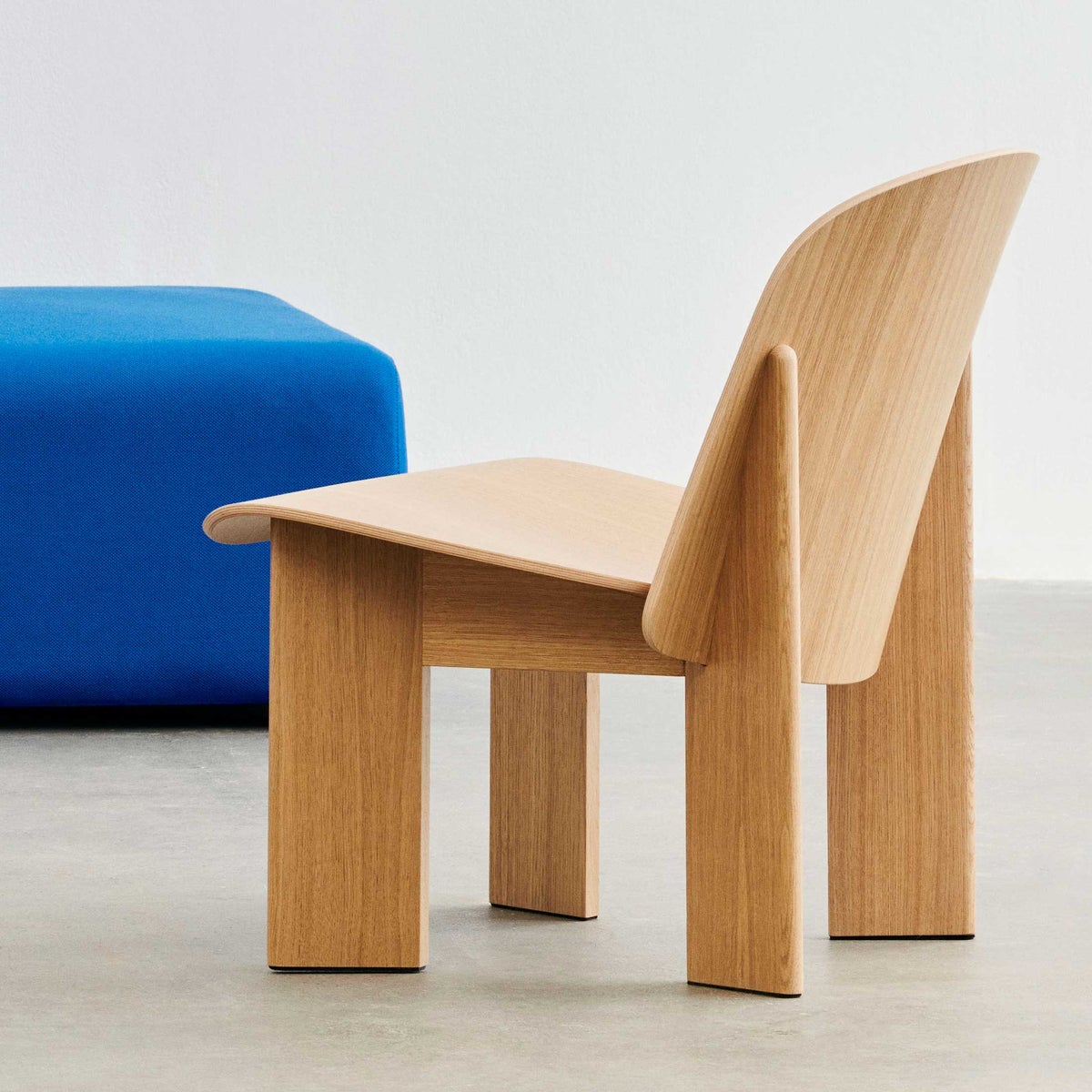 HAY（ヘイ） / CHISEL LOUNGE CHAIR（チゼルラウンジチェア） / オーク材 / 全2色