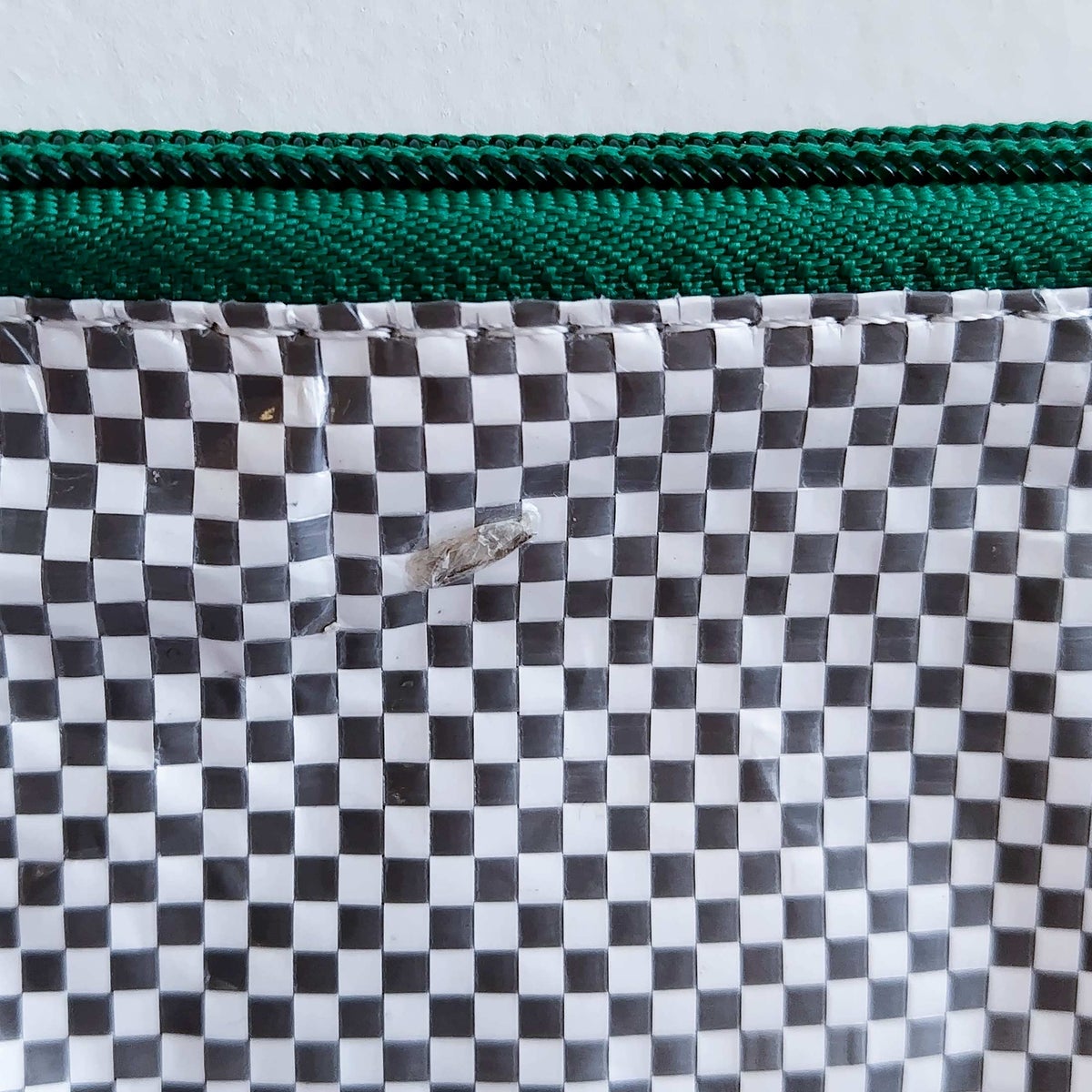 【アウトレット】HAY（ヘイ） / CANDY MONO WASH BAG-FLAT SET OF 3（キャンディモノ ウォッシュバッグ フラット） / 全2色 / ポーチ3点セット / グレー