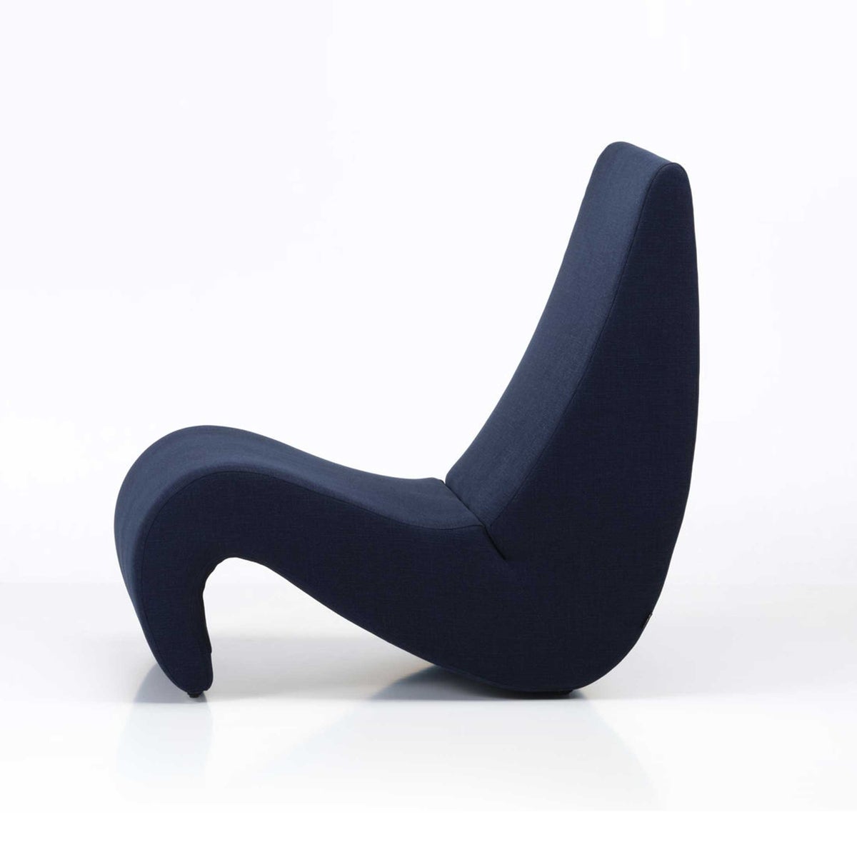 Vitra（ヴィトラ） / Amoebe（アムーべ） / Hola（dark blue） / ラウンジチェア