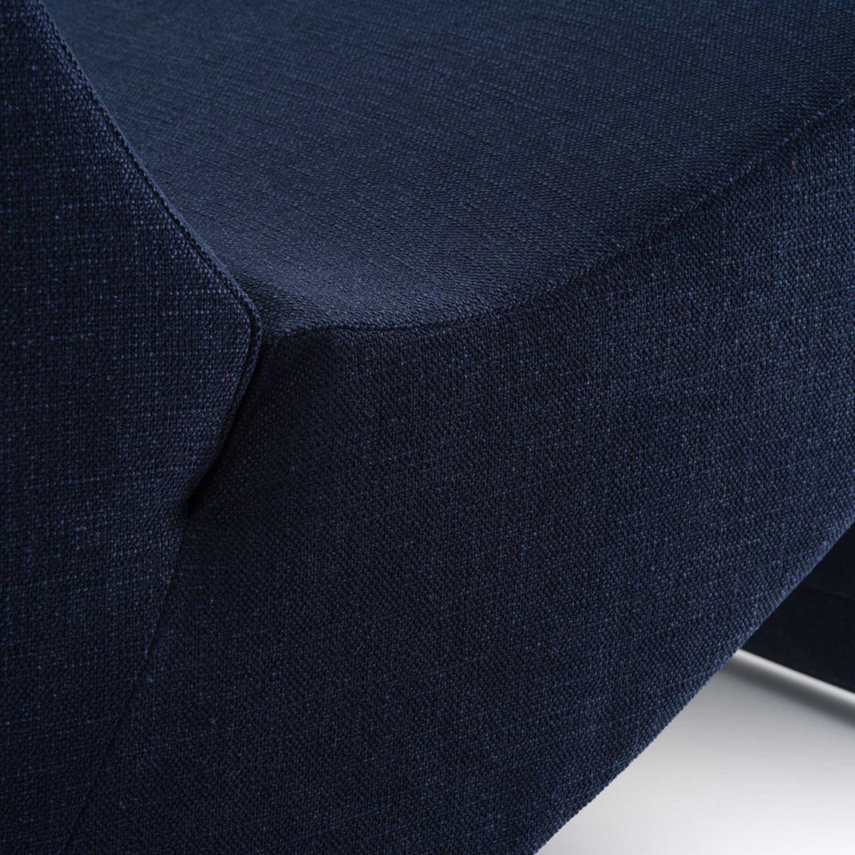 Vitra（ヴィトラ） / Amoebe（アムーべ） / Hola（dark blue） / ラウンジチェア