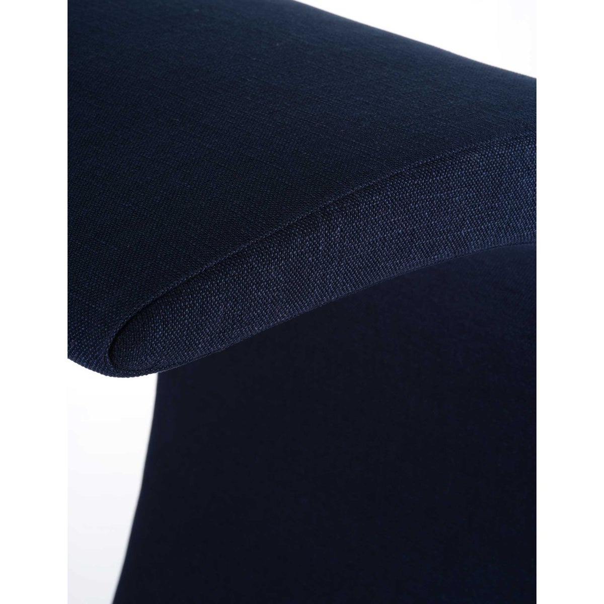 Vitra（ヴィトラ） / Amoebe Highback（アムーべ ハイバック） / Hola（dark blue） / ラウンジチェア