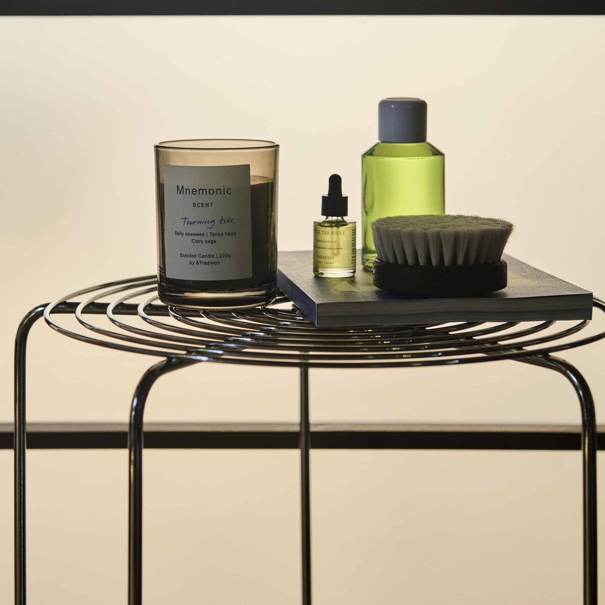 &Tradition（アンドトラディション） / Wire Stool VP11（ワイヤー スツール VP11） / スツール