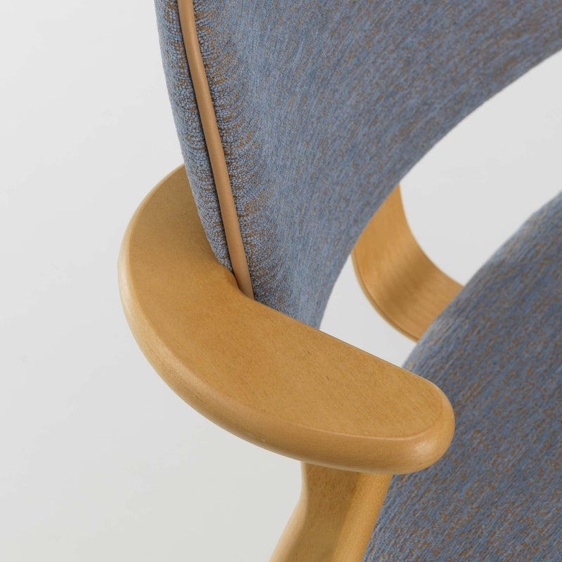 Artek（アルテック） / DOMUS CHAIR（ドムスチェア） / バーチ材・ハニーステイン仕上げ / 布張り Wow Re blue ocre《New beauty versions》