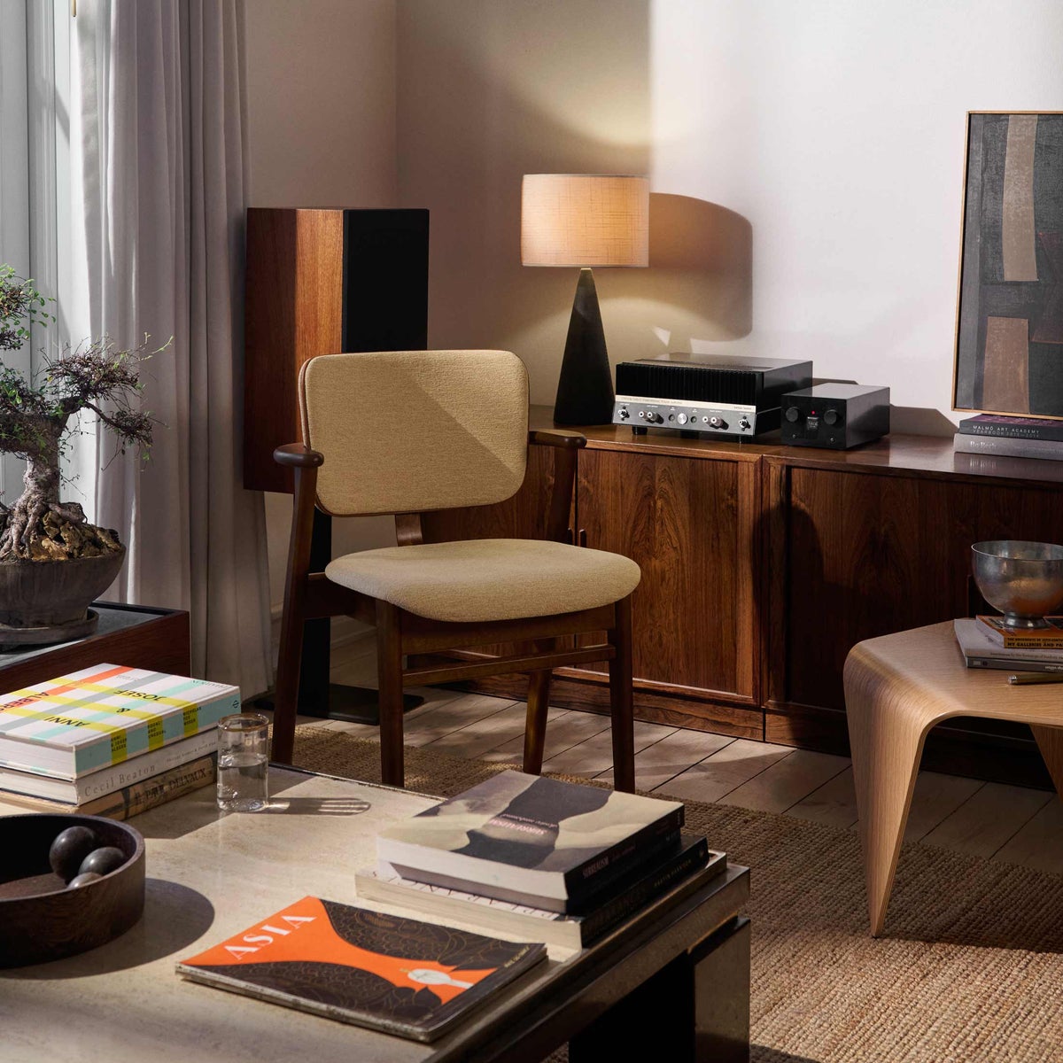 Artek（アルテック） / DOMUS CHAIR（ドムスチェア） / バーチ材・ウォルナットステイン仕上げ / 布張り Wow Re beige pink《New beauty versions》