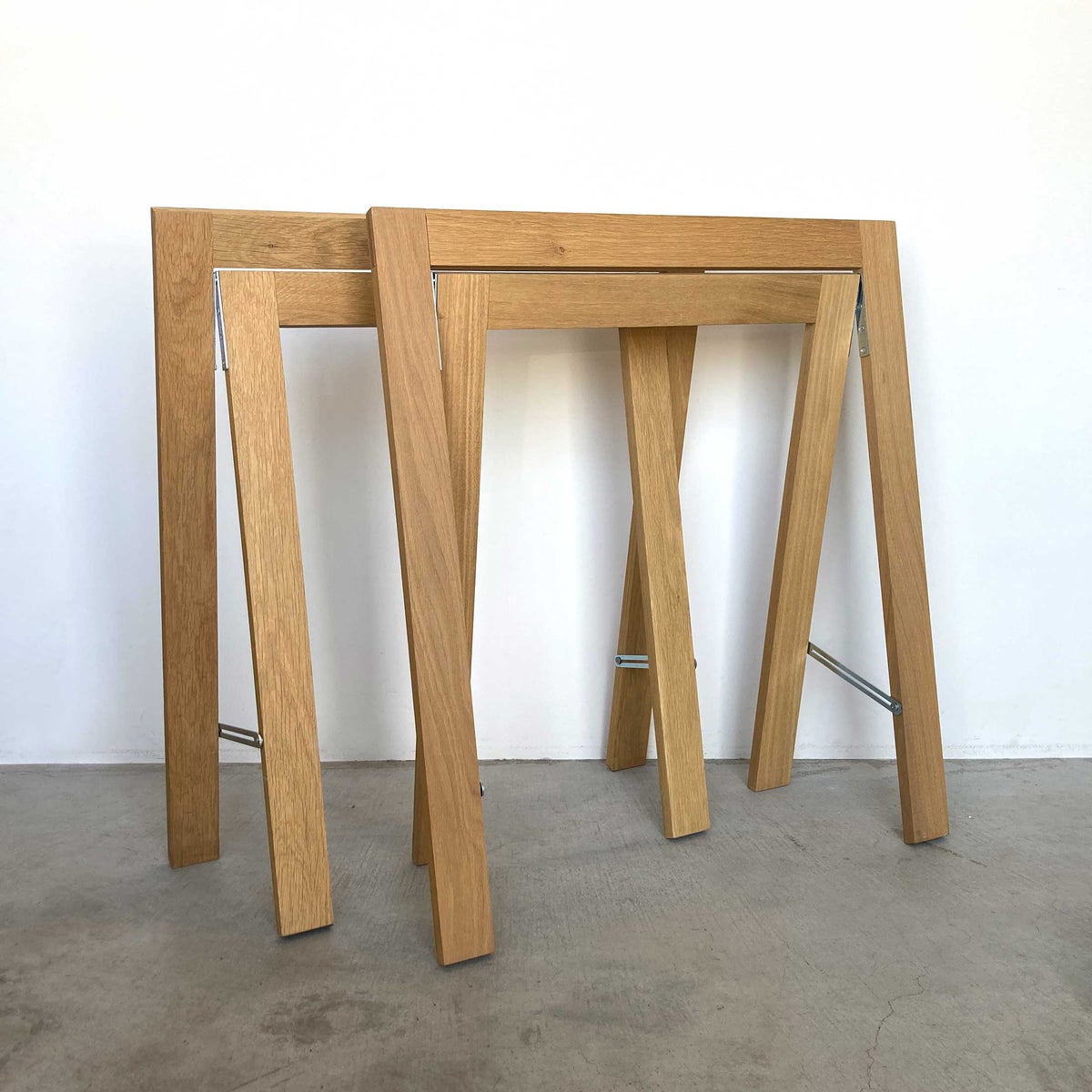 【アウトレット】FORM & REFINE（フォーム&リファイン） / Austere Trestle （オースティア トレスル） / オーク / 2脚セット